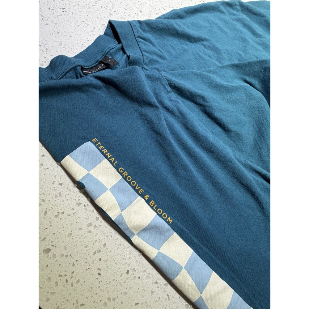 ASOS DESIGN Sunrise Records Studio Graphic Blue T-Shirt Crew Neck Size XL - Picture 3 of 7